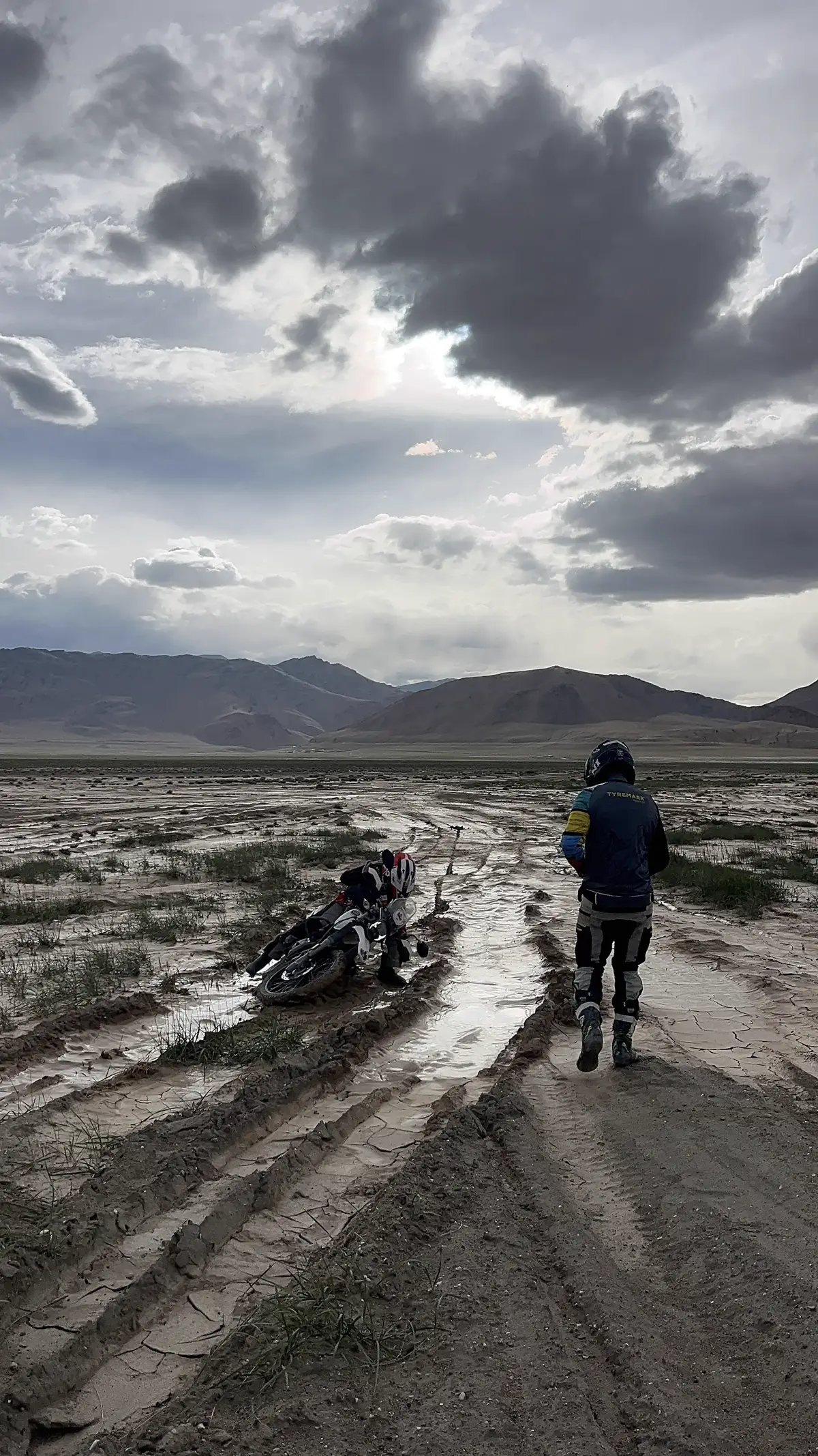 Nubra Valley Sand Dunes Trail